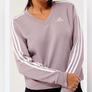 Adidas Lavender 3 Stripe V-Neck Cotton Sweatshirt Sporty Classic Cute Comfy M